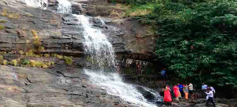 kerala-Cheeyappara-Falls