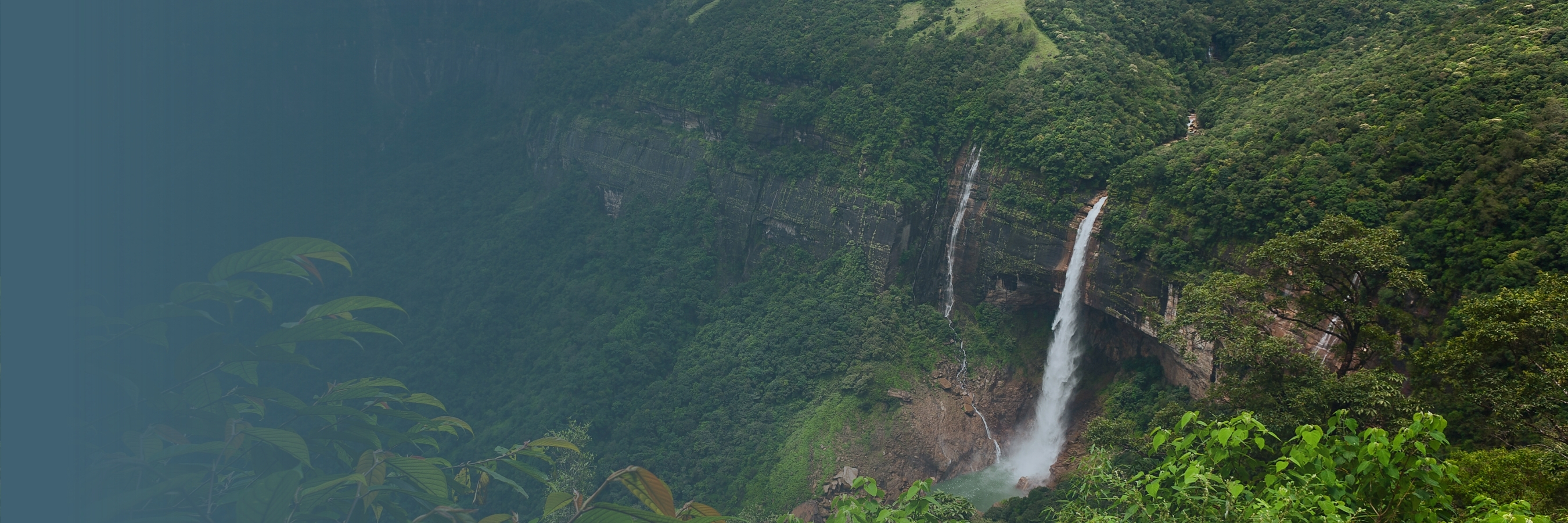 Whispers of the Clouds – A Romantic Meghalaya & Kaziranga Escape