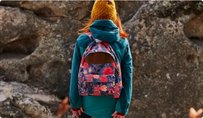 Luxury Houseboats in Kashmir: A Guide to the Best Accommodations